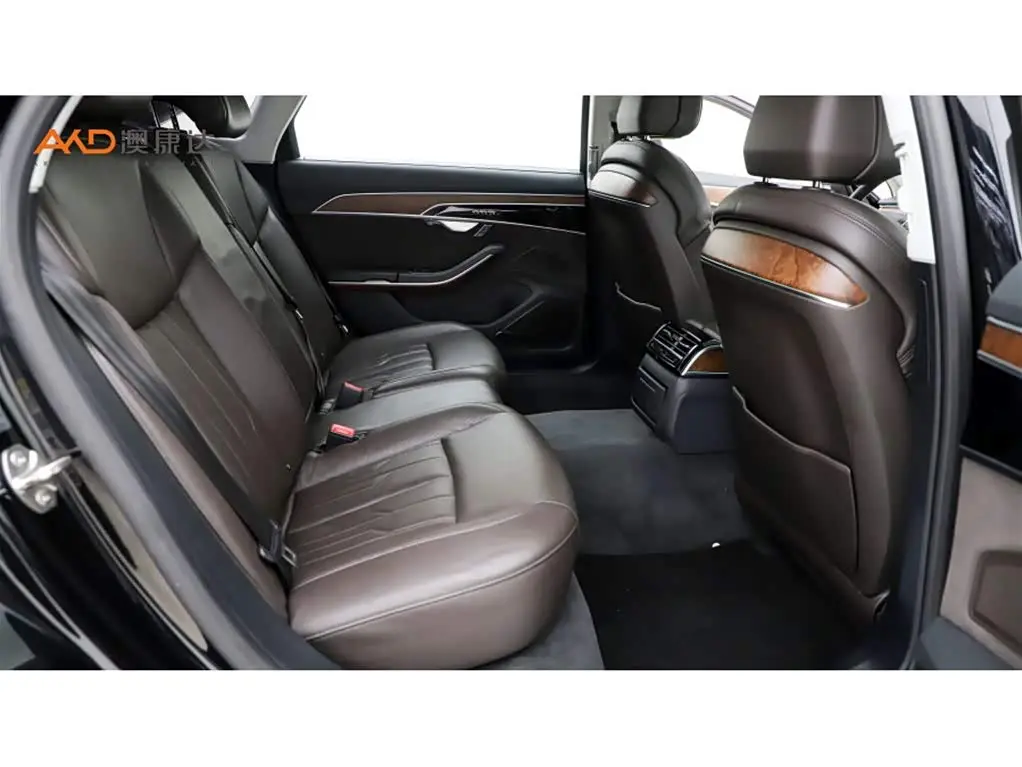 Audi A8 2019 — Photo 8/10