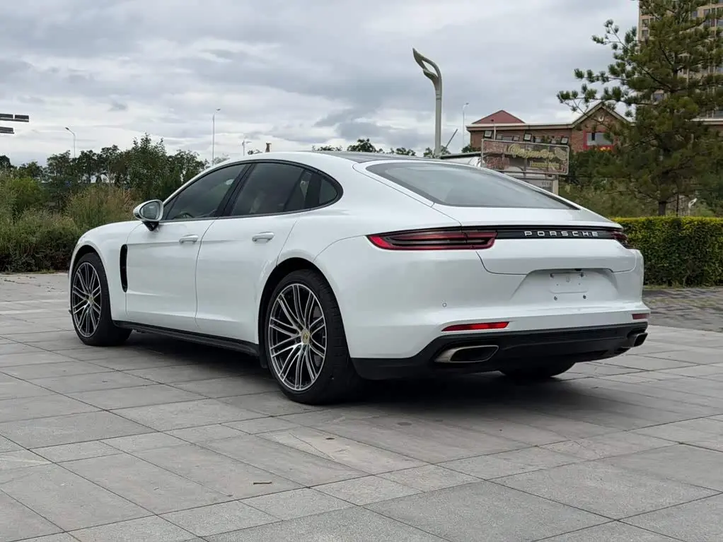 Porsche Panamera 2020 — Photo 4/20