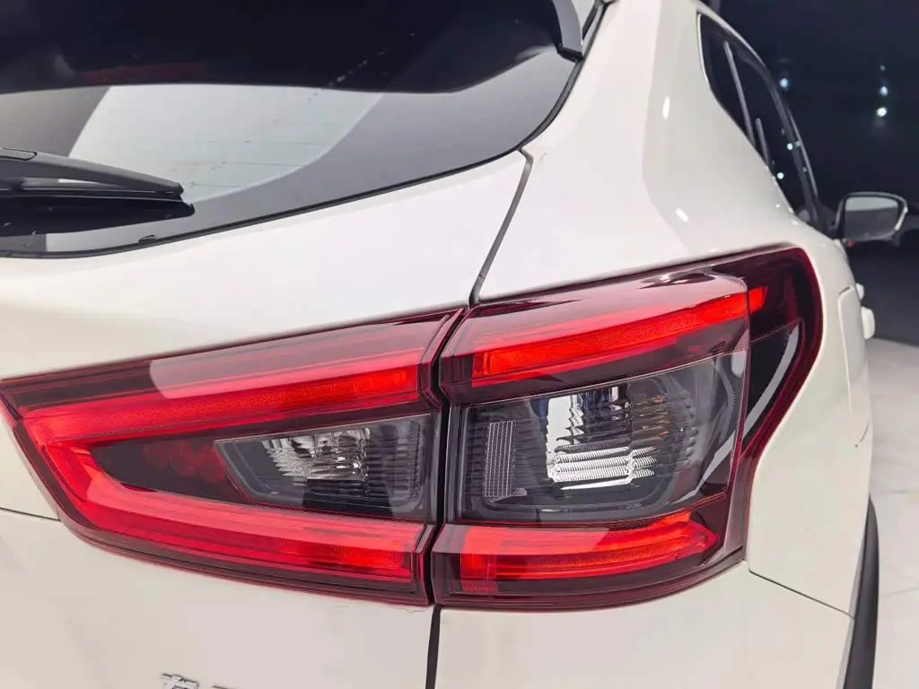 Nissan Qashqai 2022 — Şəkil 17/19