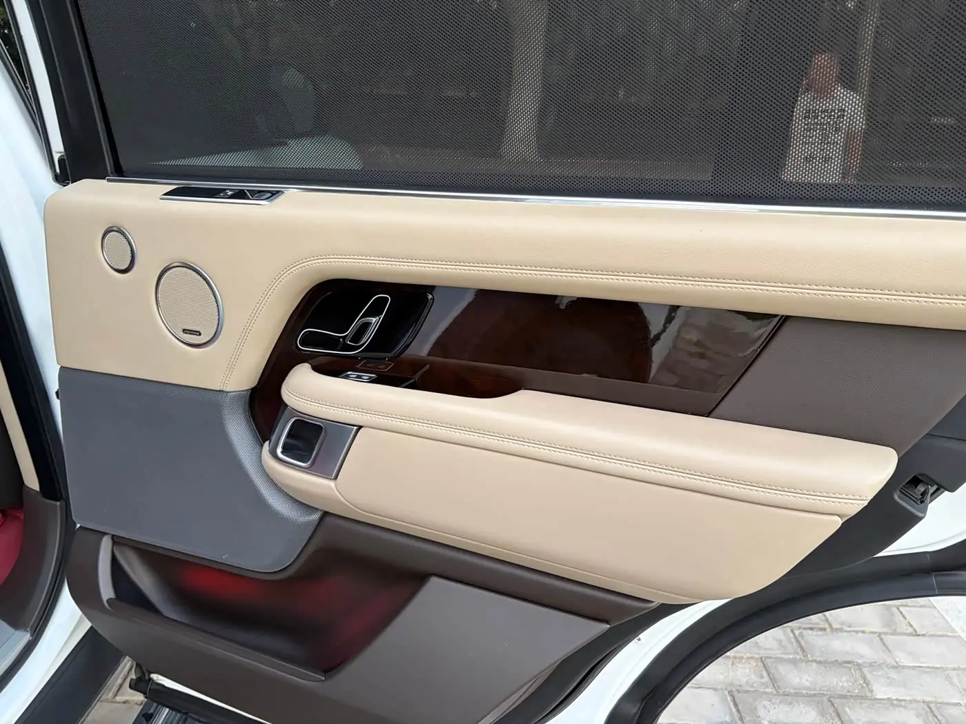 Land Rover Range Rover 2021 — ფოტო 16/20
