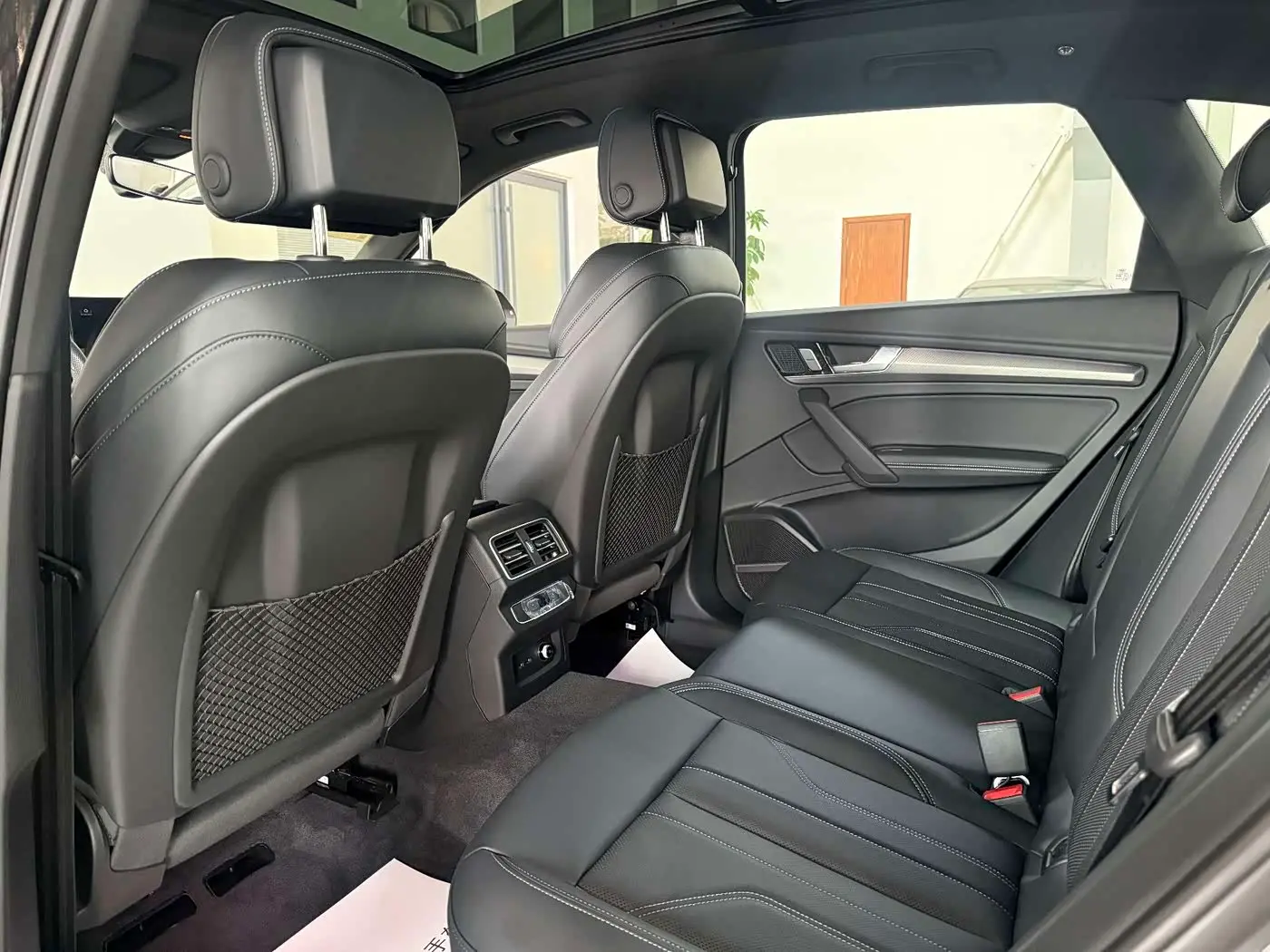 Audi Q5L 2026 — Photo 8/10