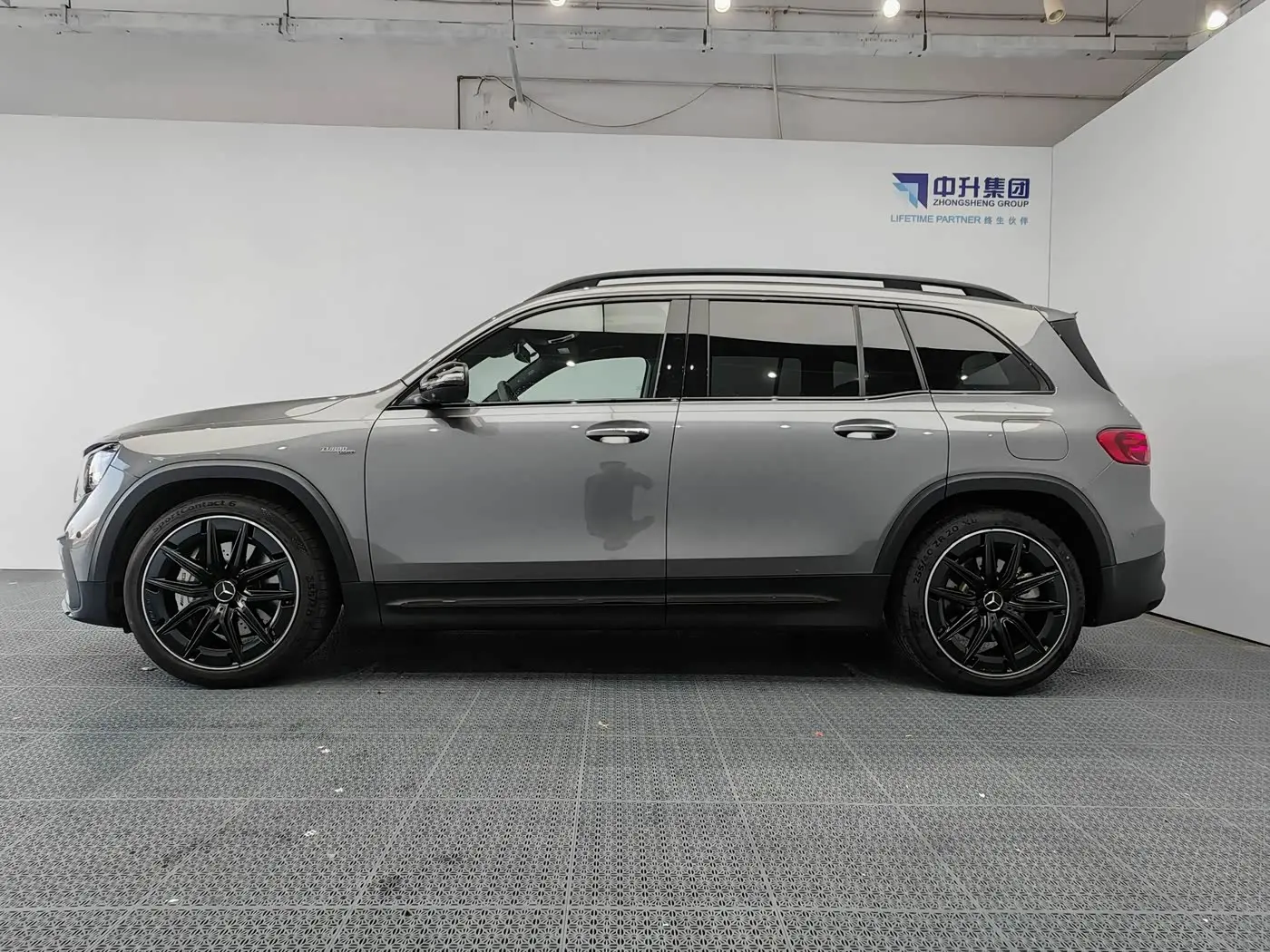 Mercedes-Benz GLB AMG 2025 — Şəkil 7/20