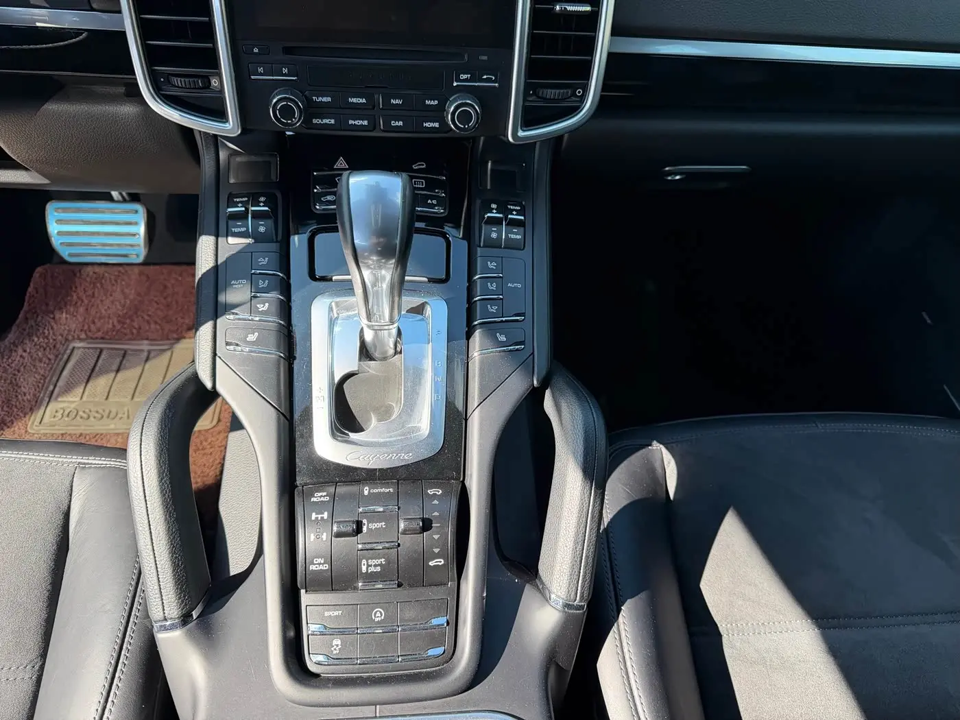 Porsche Cayenne 2017 — Şəkil 8/12