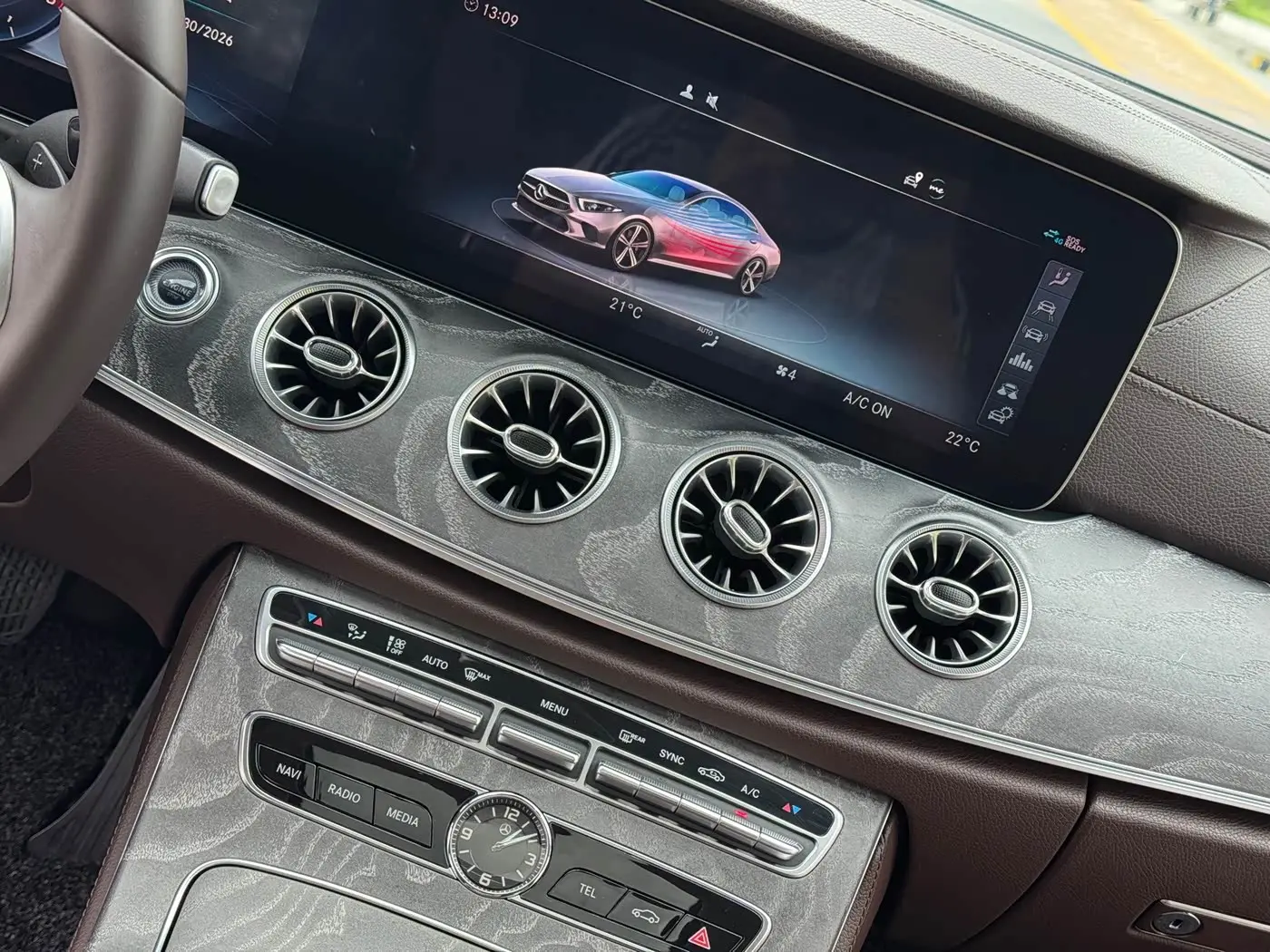 Mercedes-Benz CLS 2019 — Şəkil 11/19