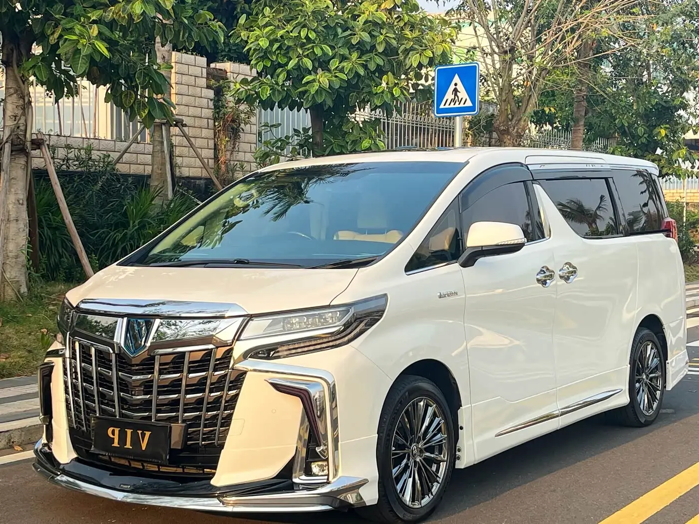 Toyota Alphard, 2020