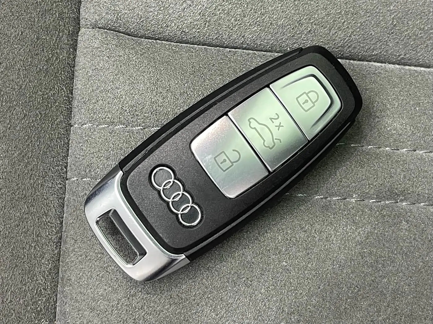 Audi A6L 2024 — Şəkil 13/20
