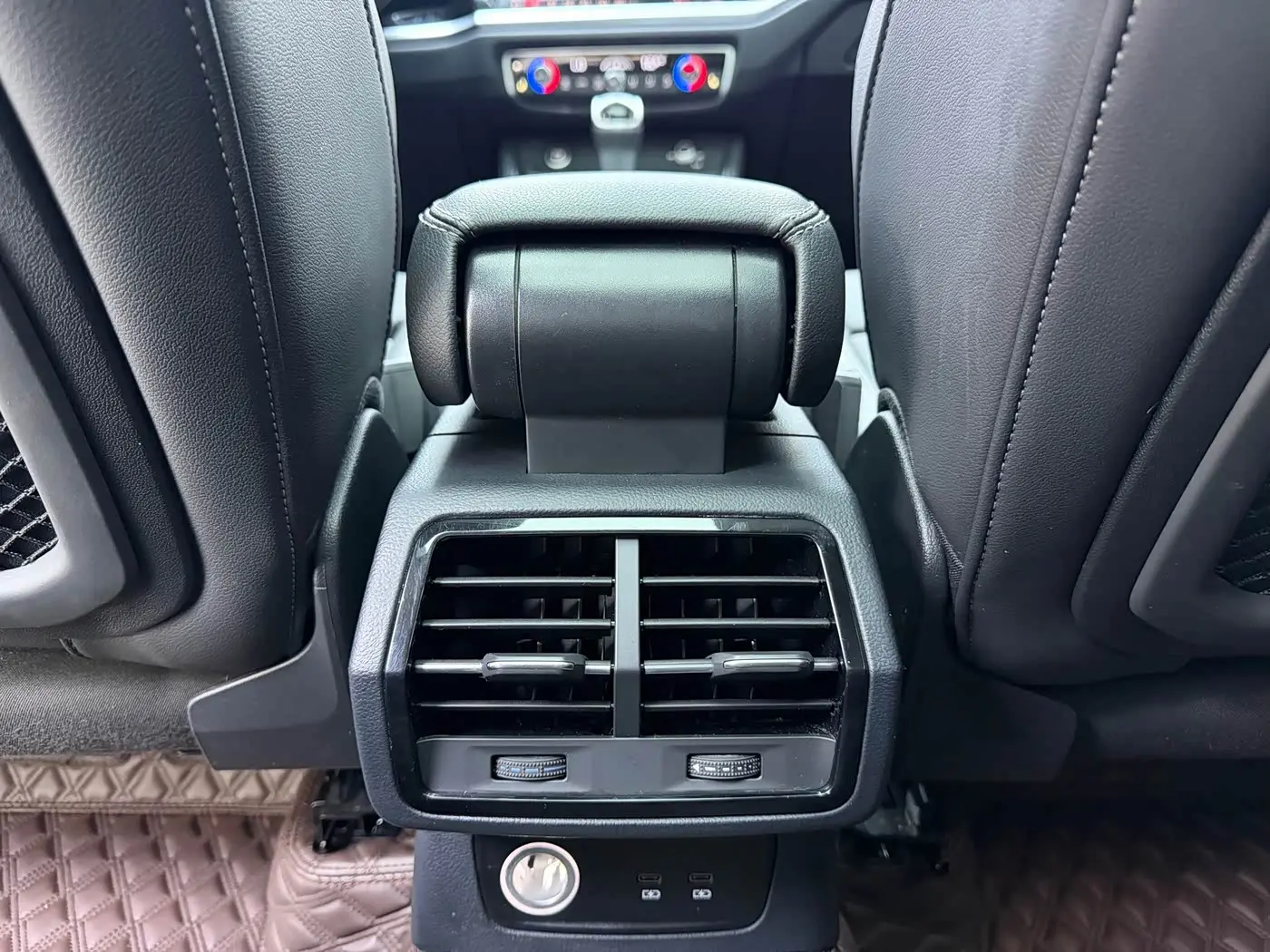 Audi Q3 2022 — Photo 16/20