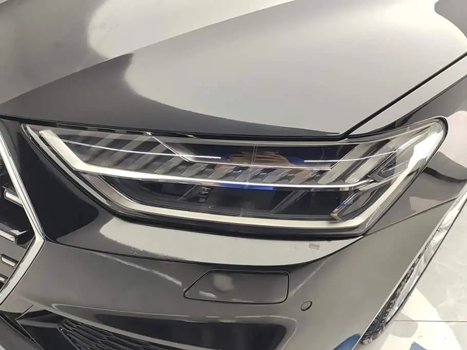Audi A7L 2024 — Photo 5/16
