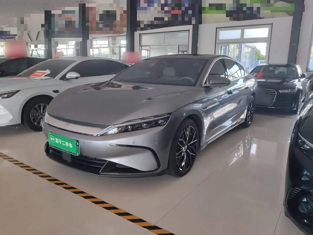 BYD Han 2025 — Photo 1/20