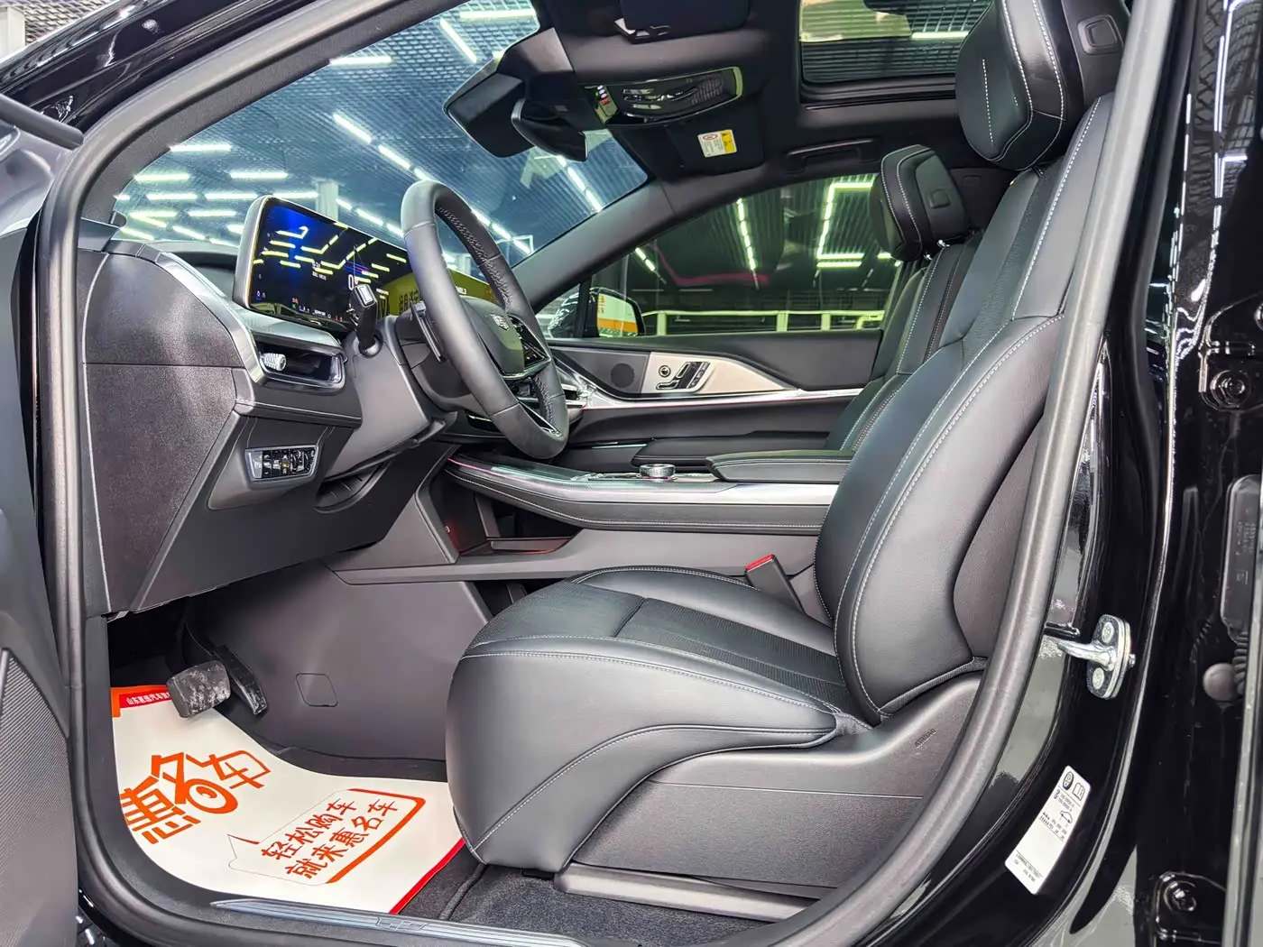 Cadillac XT5 2026 — Photo 4/13