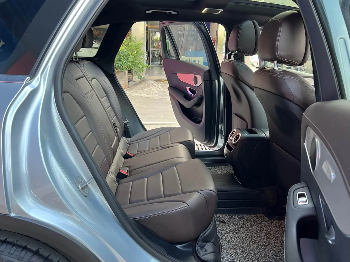 Mercedes-Benz GLC 2021 — Photo 4/20