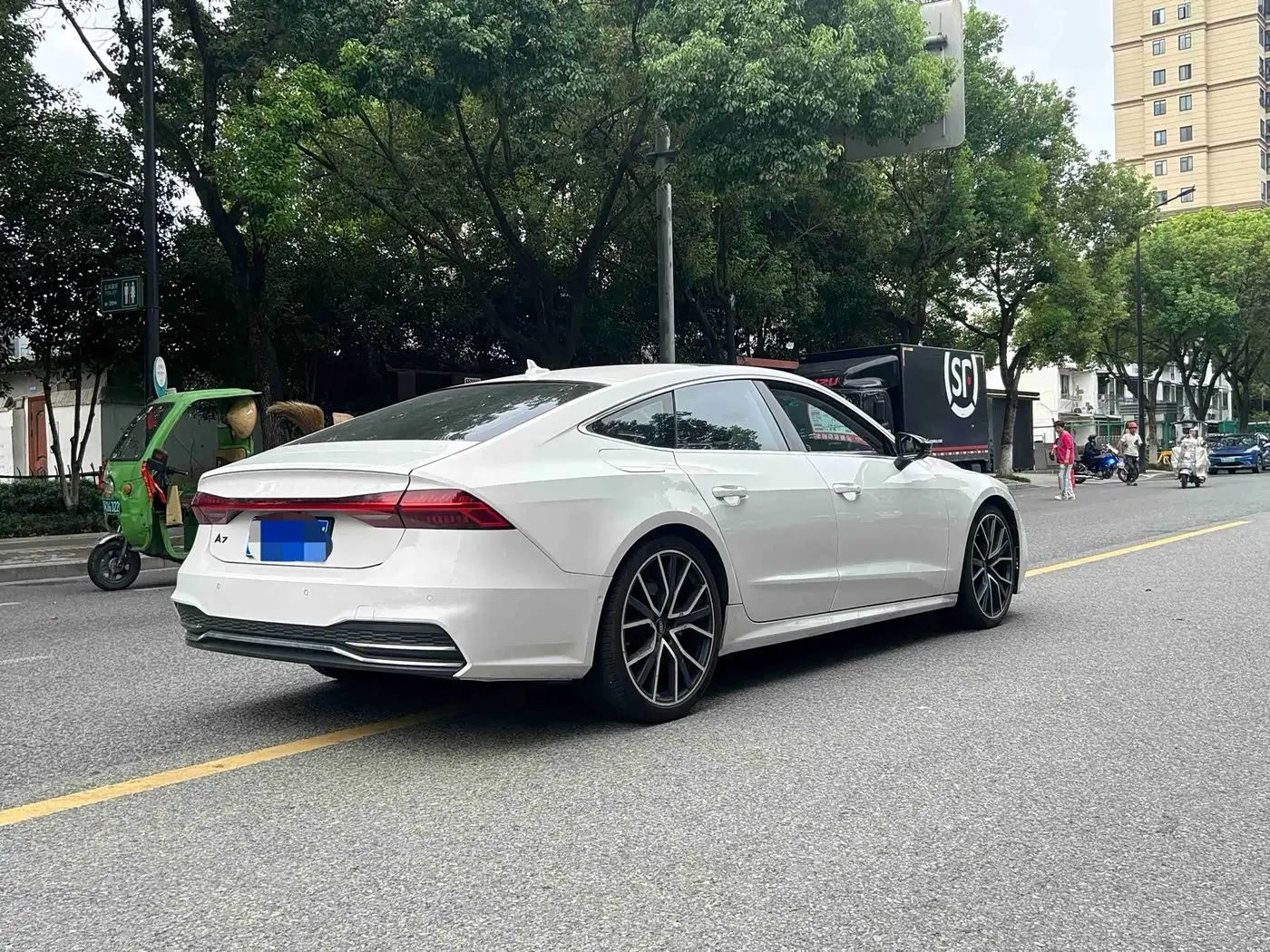 Audi A7 2021 — Фото 6/9