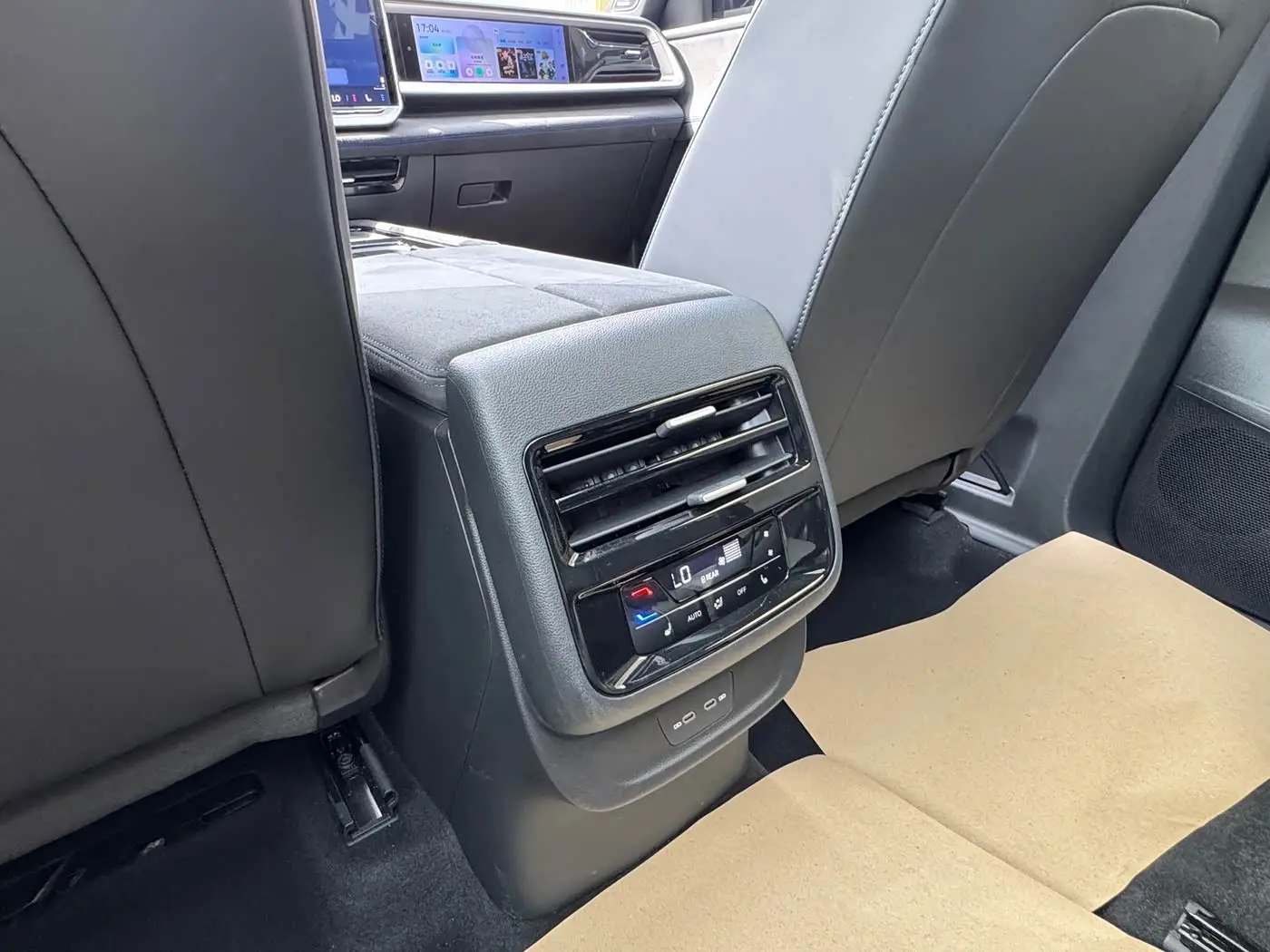 Volkswagen Teramont 2025 — Şəkil 15/20