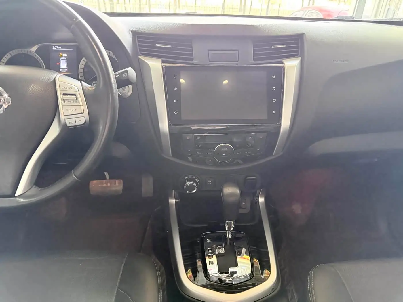 Nissan Terra 2021 — Photo 14/19
