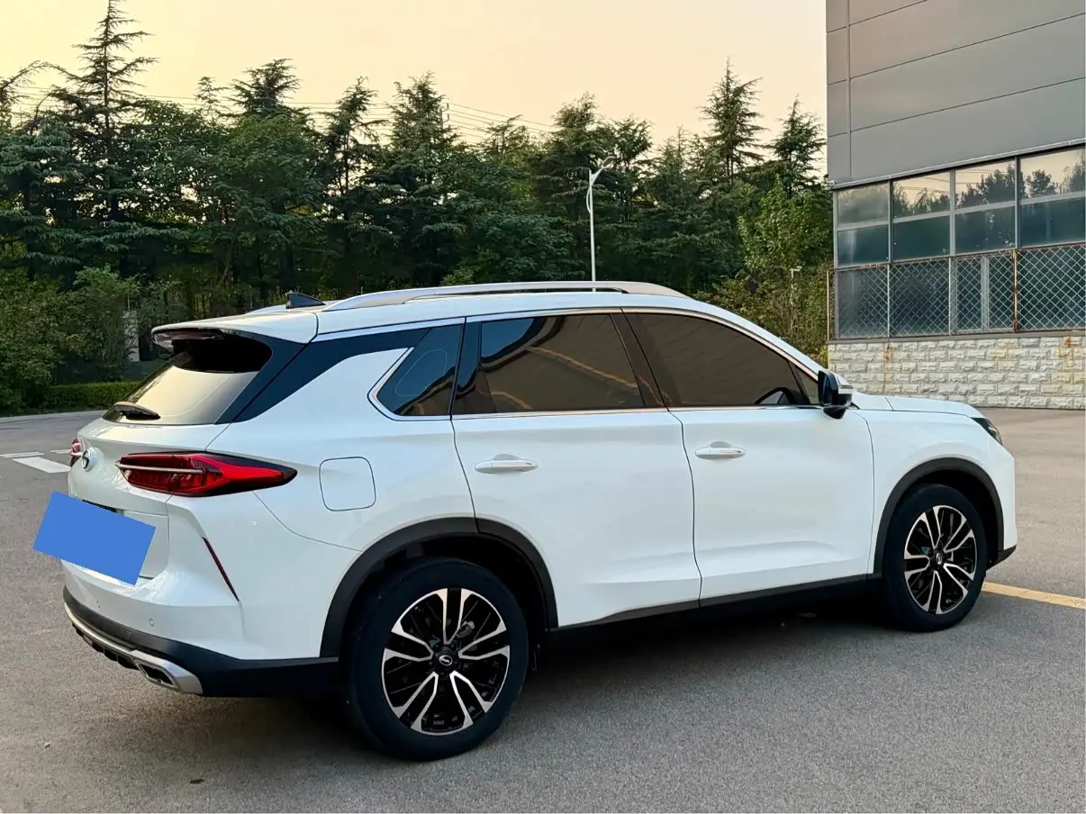 GAC Trumpchi Trumpchi GS4 PLUS 2023 — Фото 6/20