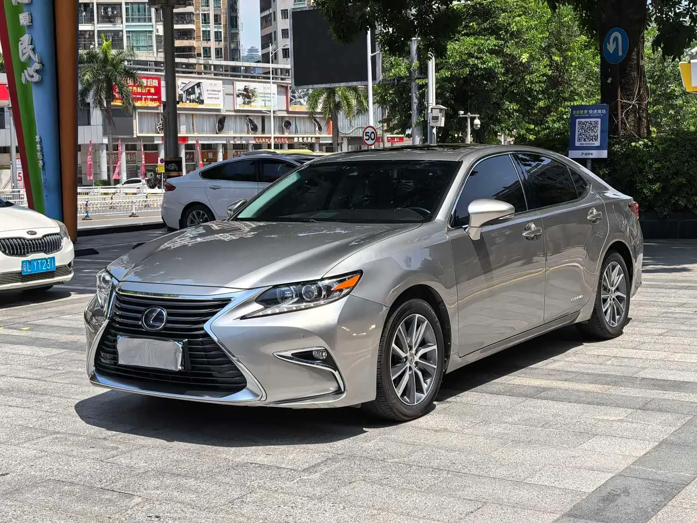 Lexus ES, 2017
