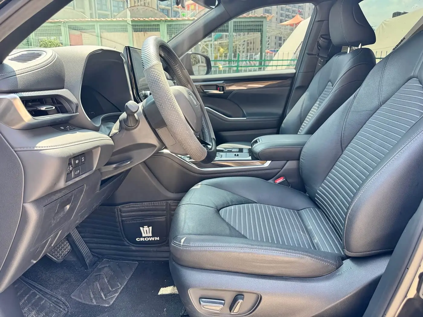 Toyota Crown Kluger 2022 — Şəkil 4/18
