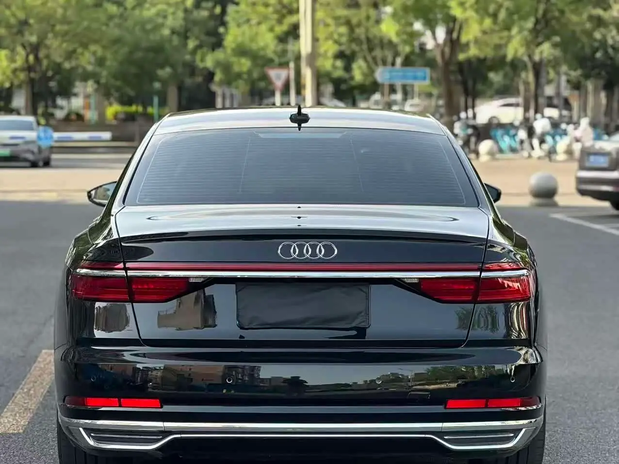 Audi A8 2019 — Şəkil 5/16
