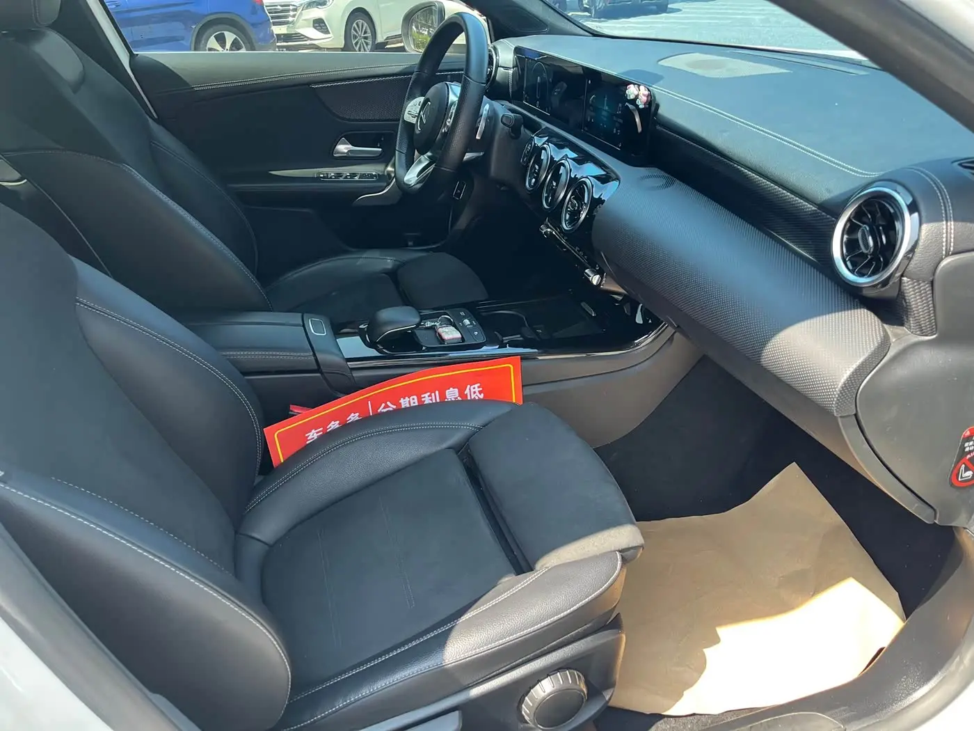 Mercedes-Benz A-Class 2019 — Şəkil 12/14