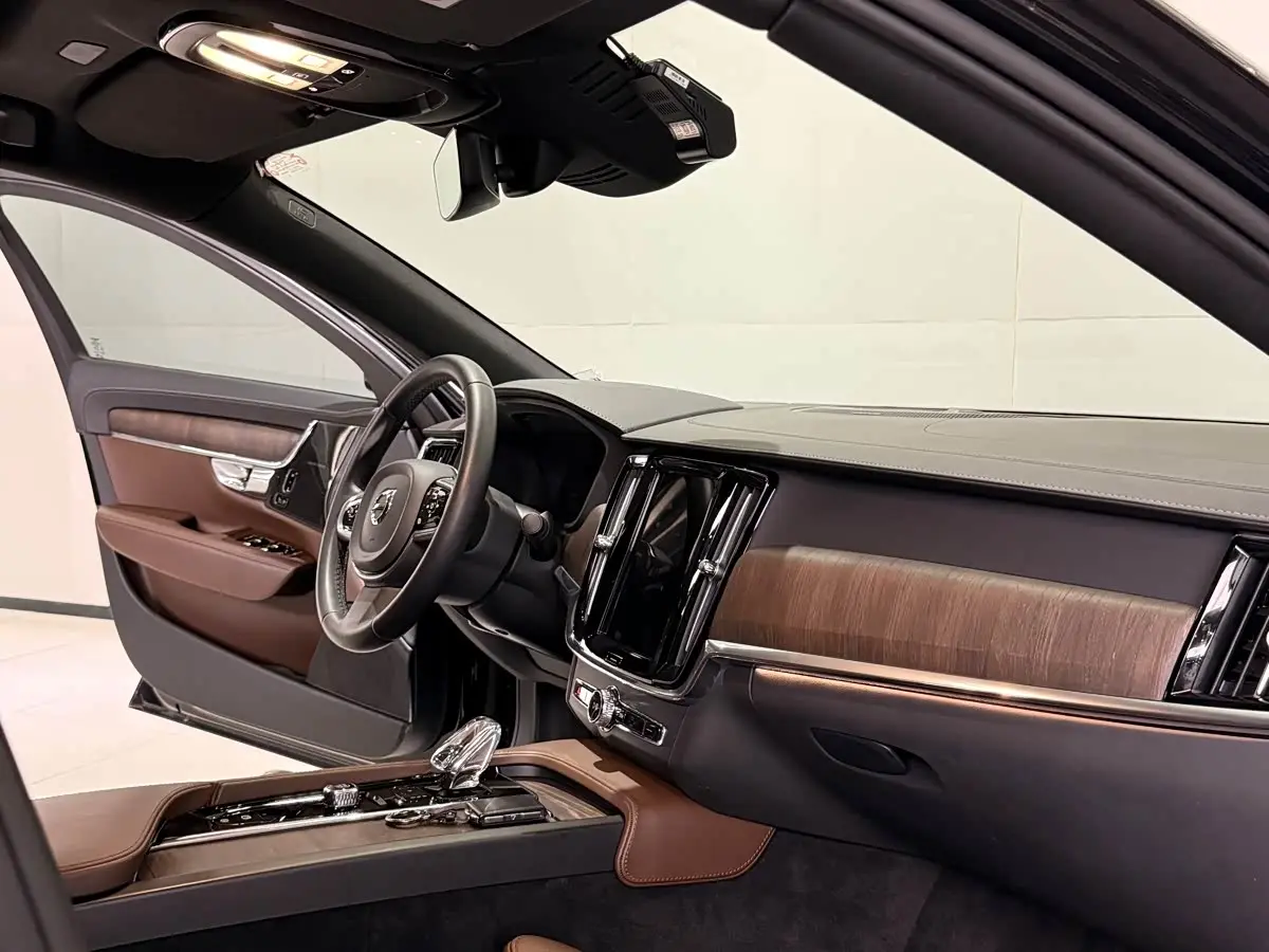 Volvo S90 2024 — Şəkil 12/16