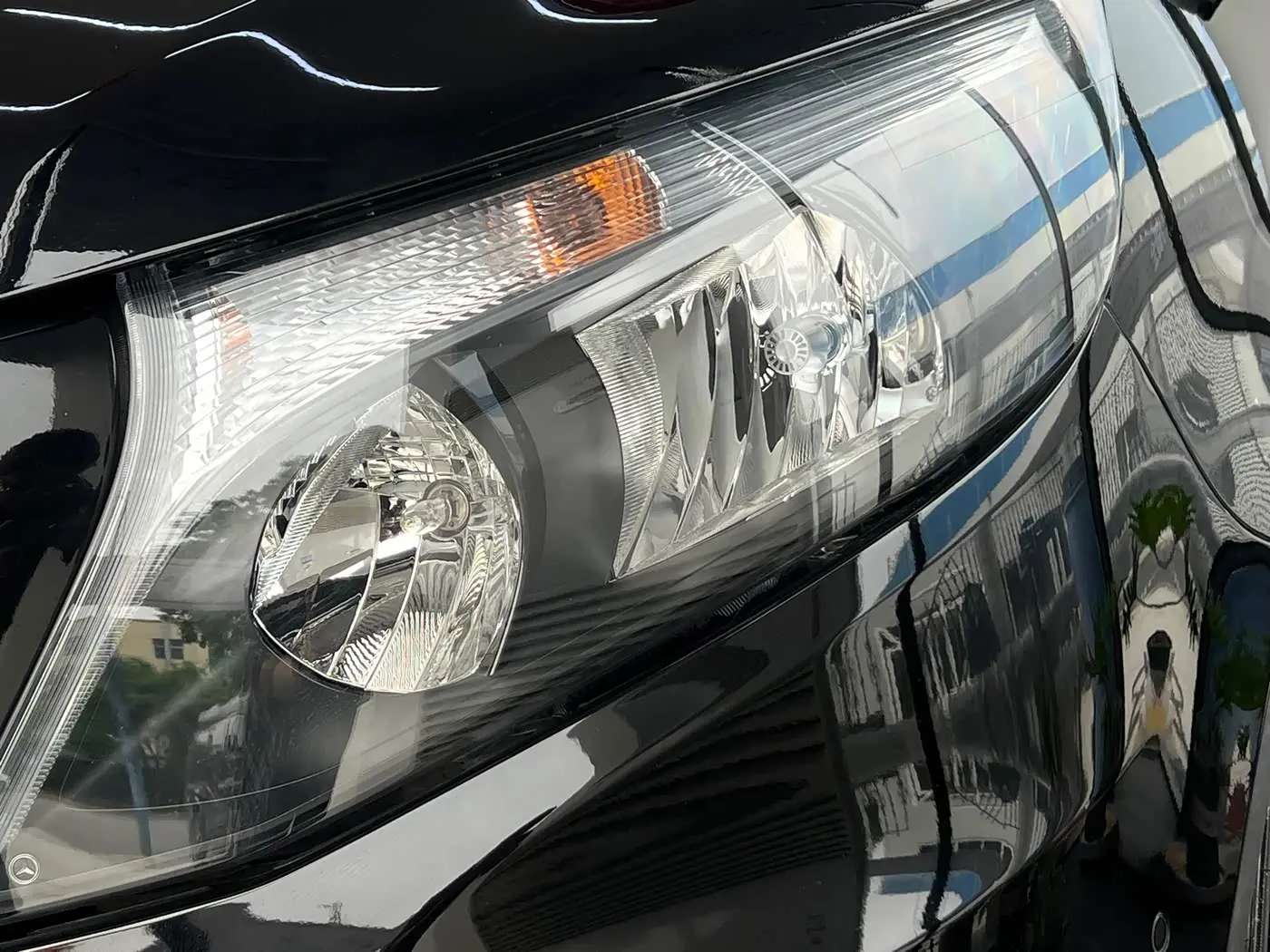 Mercedes-Benz Vito 2023 — Photo 20/20