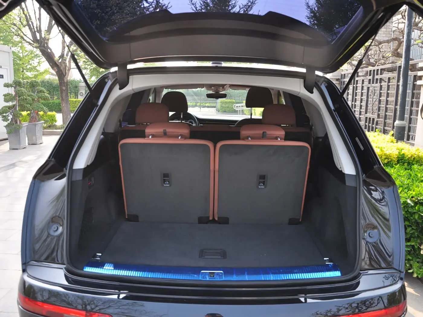 Audi Q7 2021 — Şəkil 7/16