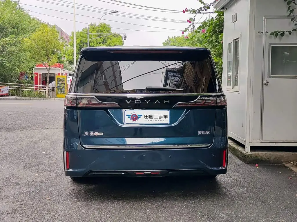 Voyah Auto Voyah Dreamer 2024 — Photo 5/11