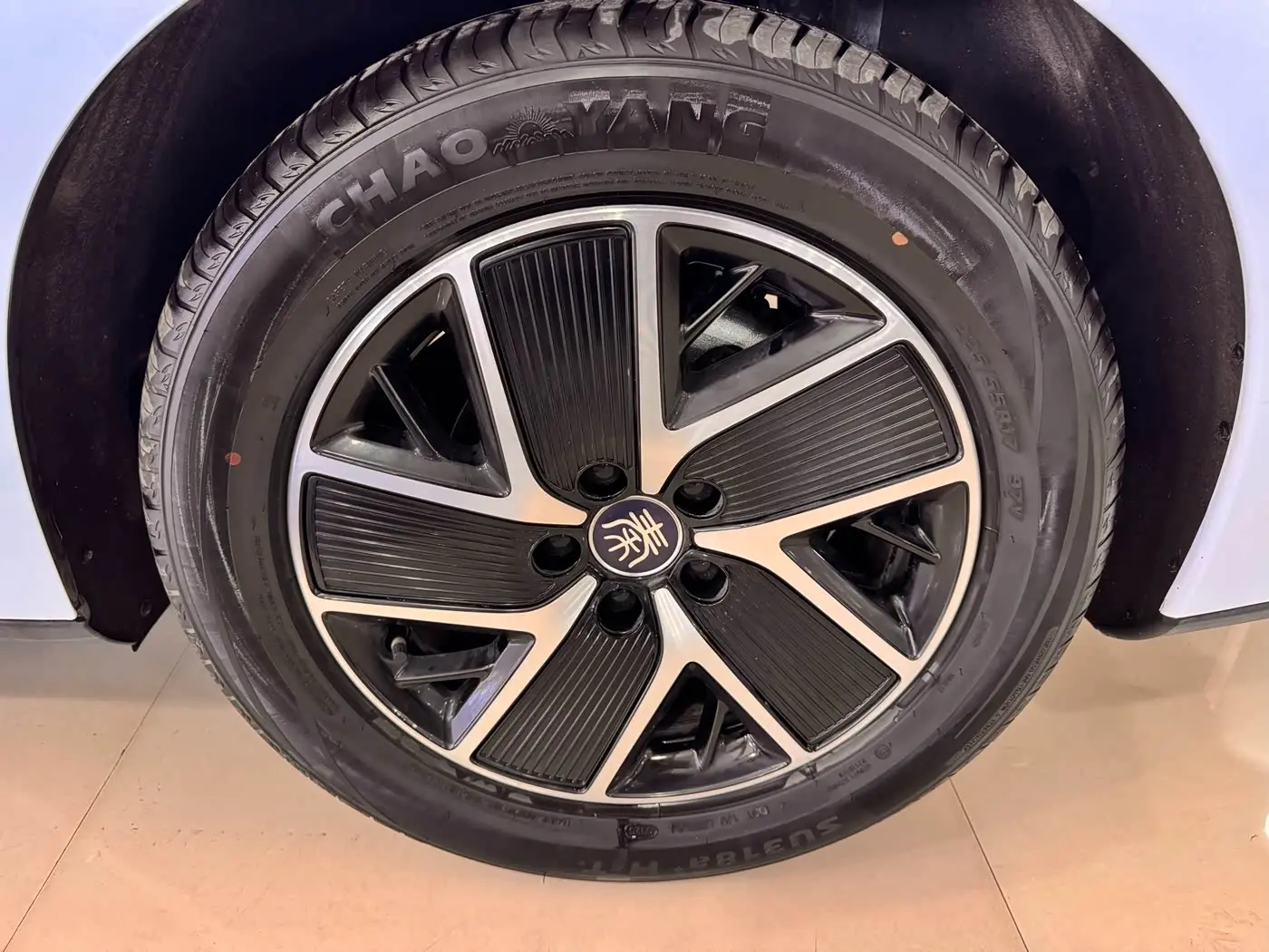 BYD Qin L 2025 — Photo 16/20