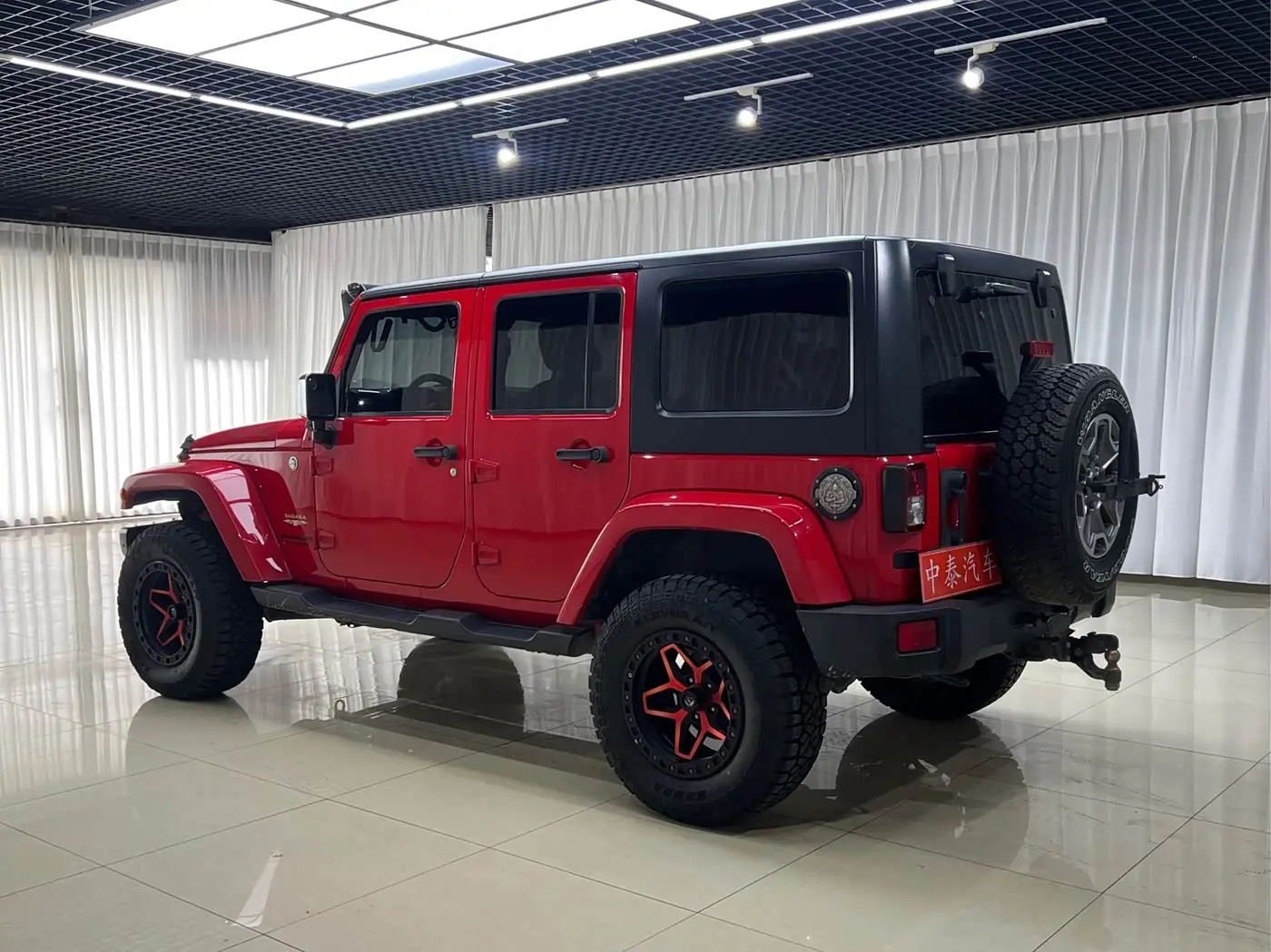 Jeep Wrangler 2015 — Photo 4/19