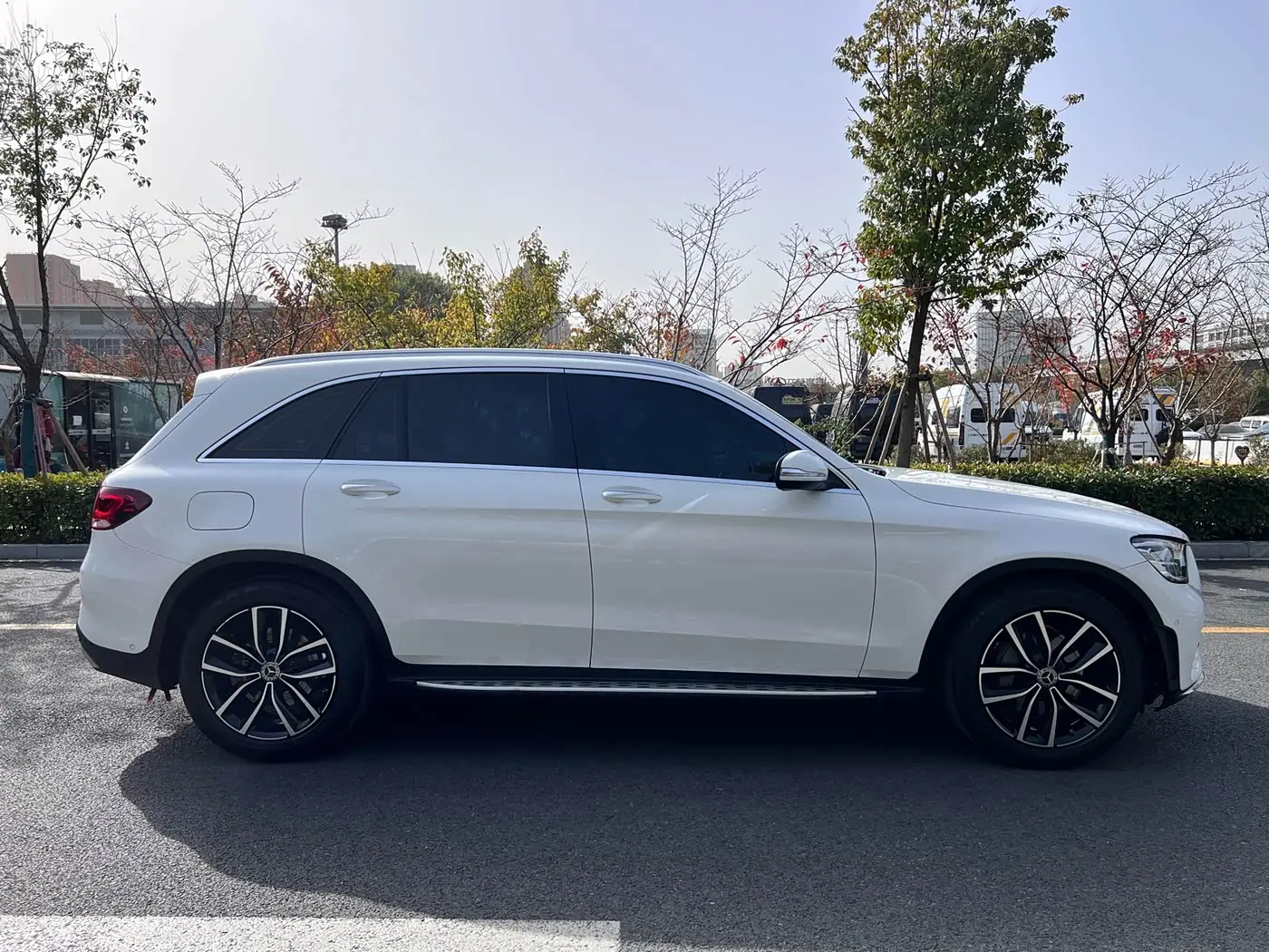 Mercedes-Benz GLC 2019 — Photo 14/17
