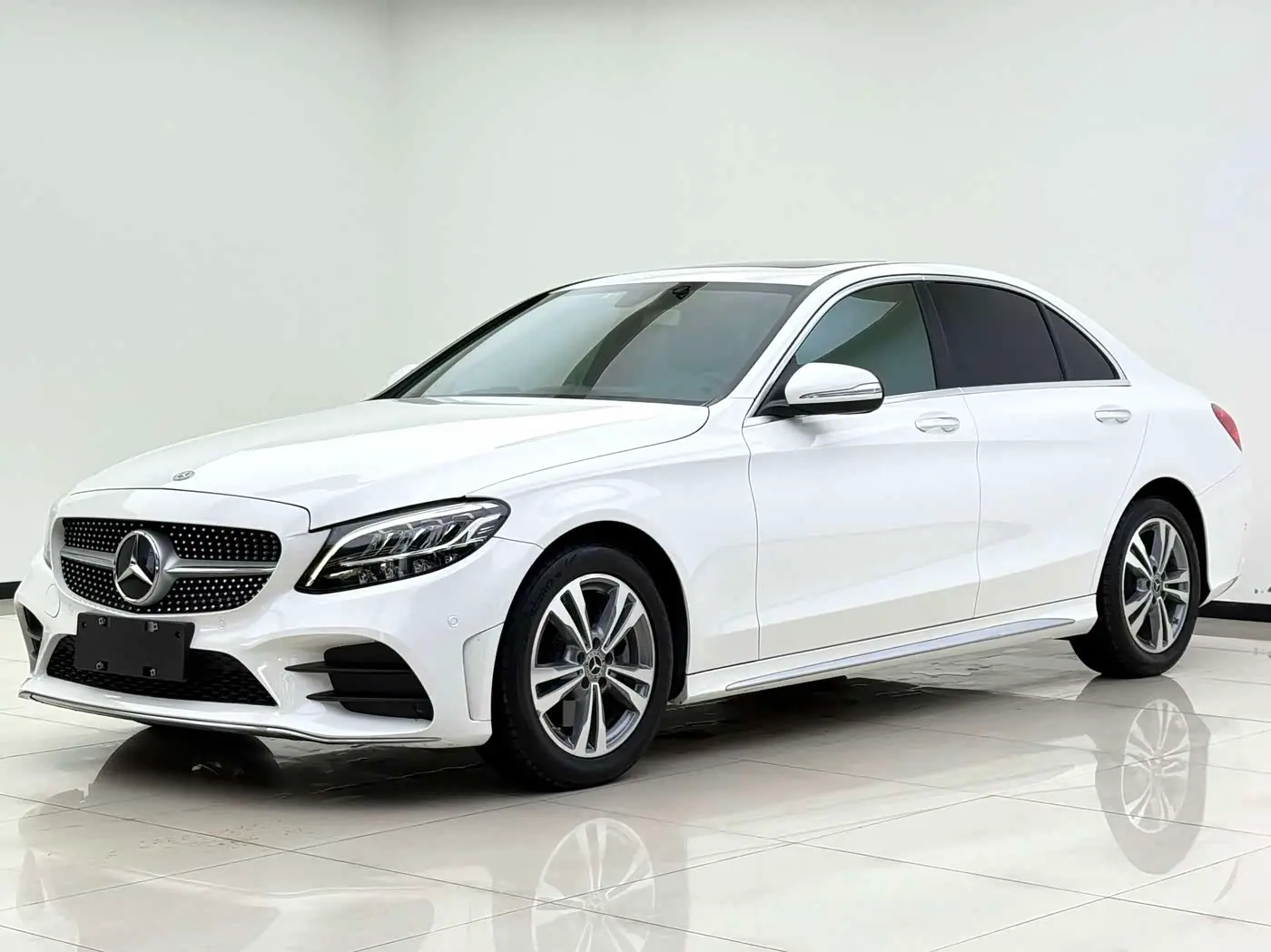 Mercedes-Benz C-Class 2020 — Фото 1/17