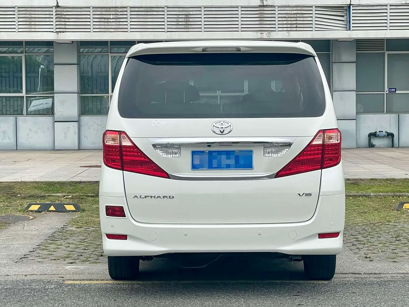 Toyota Alphard 2011 — Şəkil 5/20