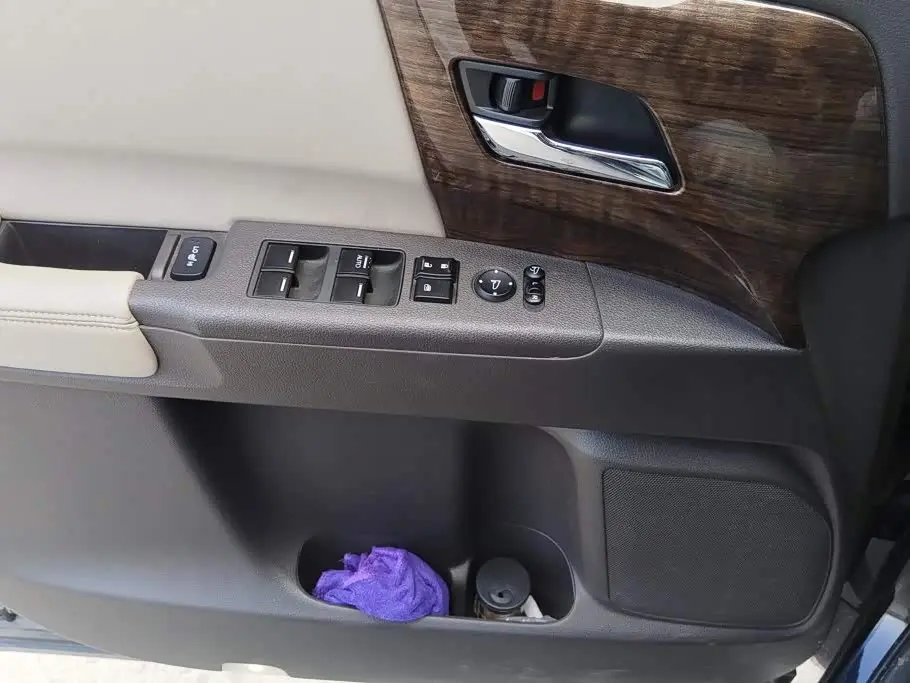Honda Odyssey 2017 — Şəkil 7/16