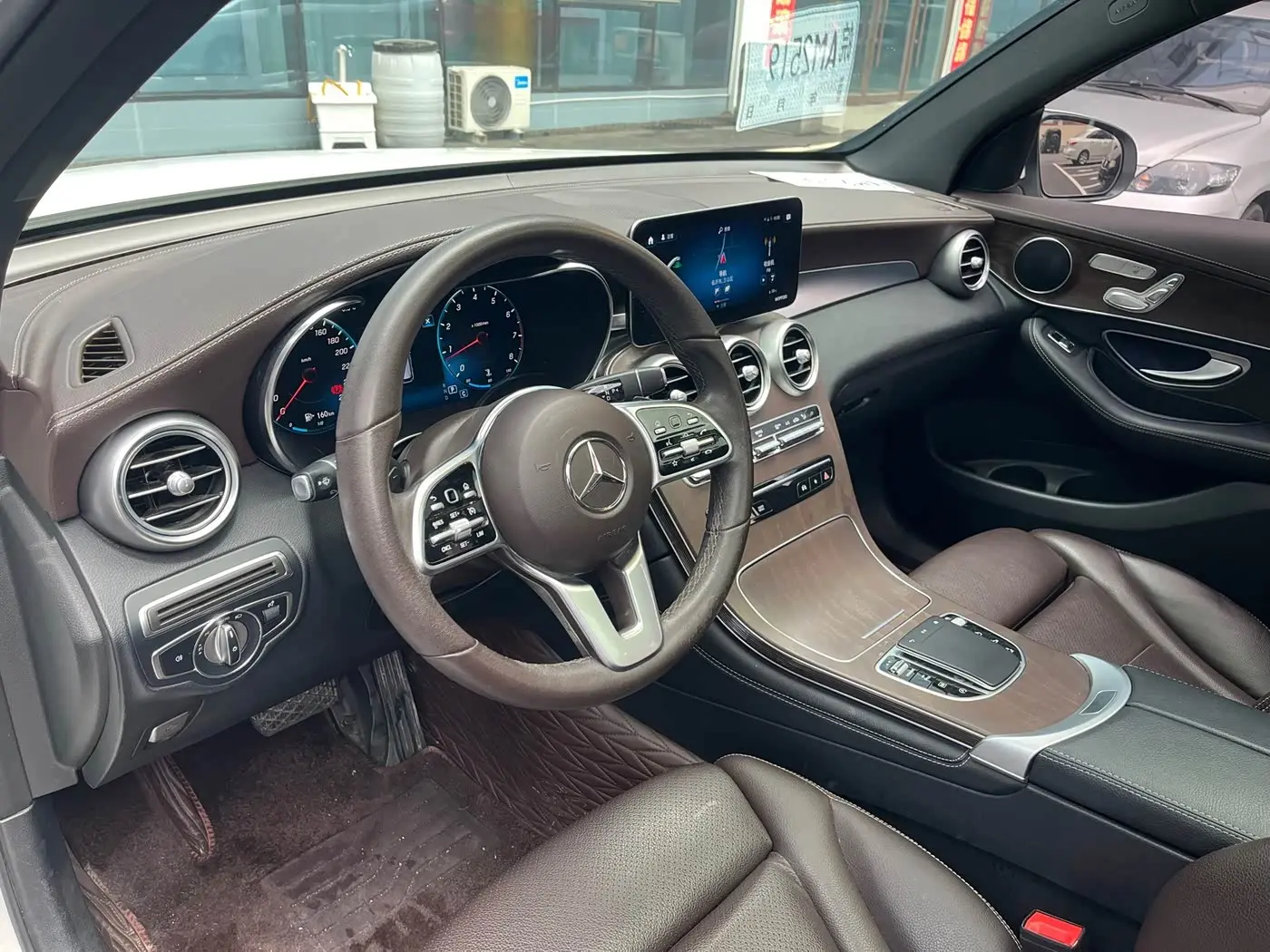 Mercedes-Benz GLC 2020 — Фото 4/9