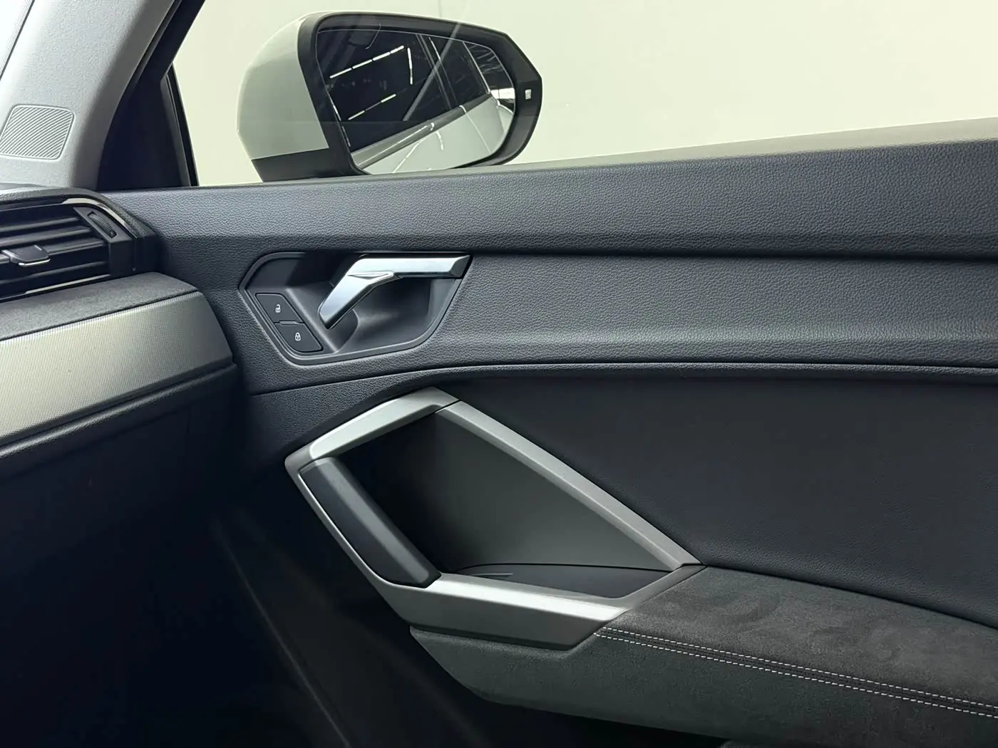 Audi Q3 2022 — Photo 15/20