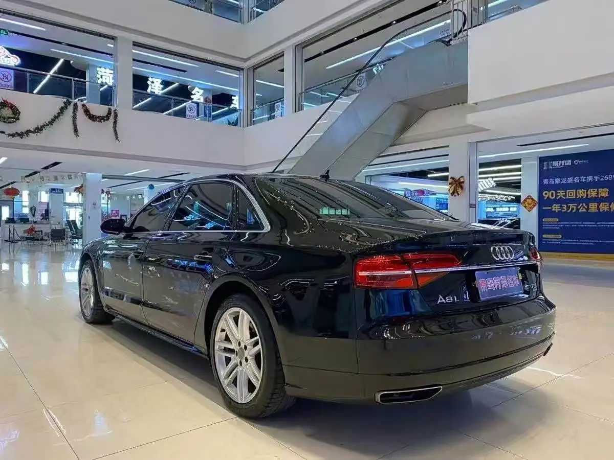 Audi A8 2016 — Фото 9/9