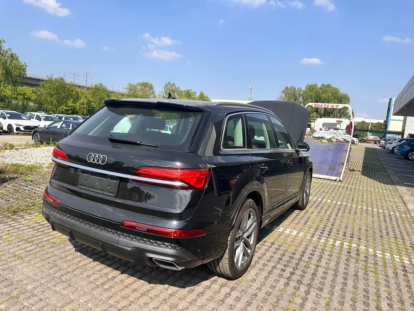 Audi Q7 2026 — Photo 7/7