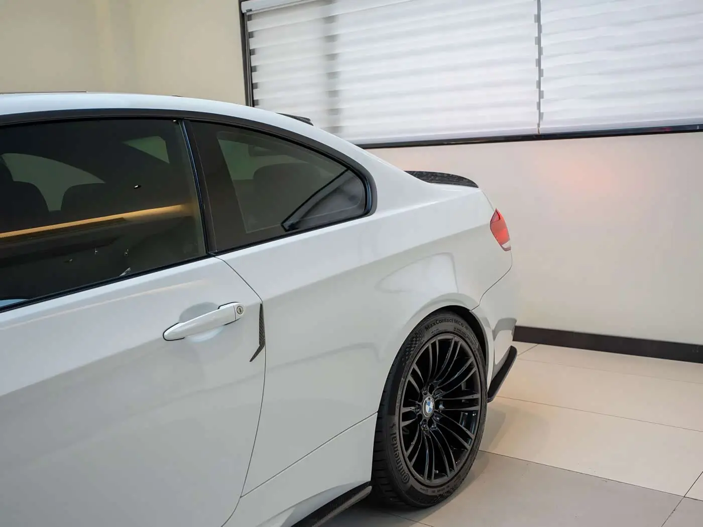 BMW M3 2009 — Photo 16/18
