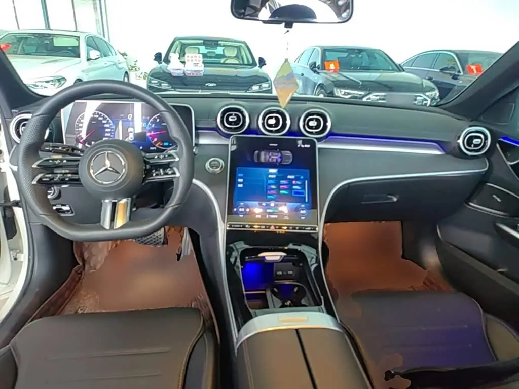 Mercedes-Benz C-Class 2022 — Фото 10/20