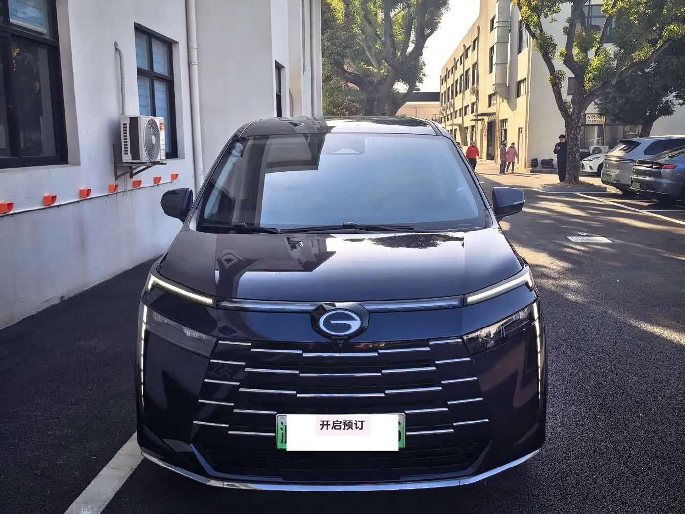 GAC Trumpchi Trumpchi E8 NEV 2024 — Şəkil 1/10