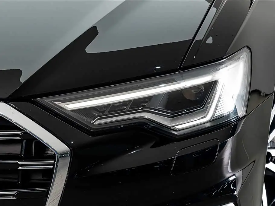 Audi A6L 2024 — Фото 4/20