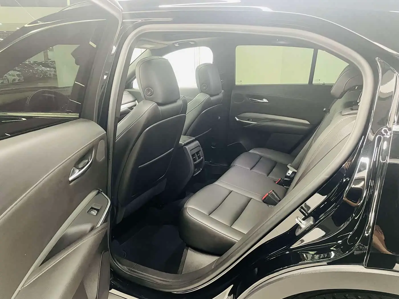 Cadillac XT4 2019 — Фото 11/17