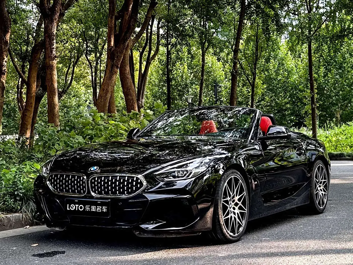 BMW Z4 2021 — Photo 1/15