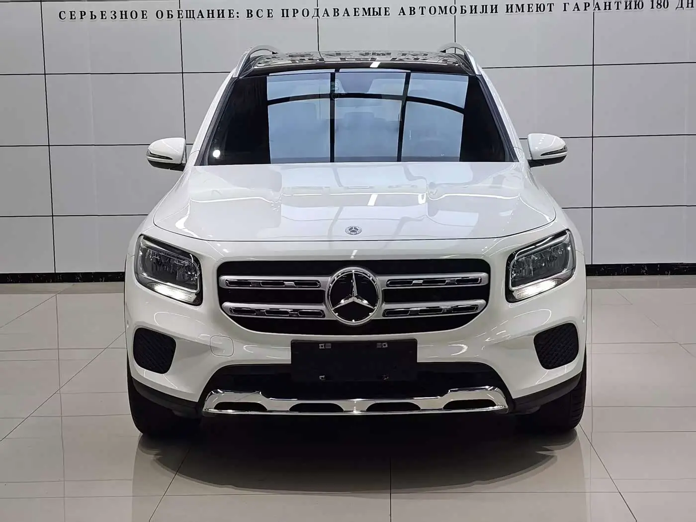 Mercedes-Benz GLB 2021 — Фото 2/20