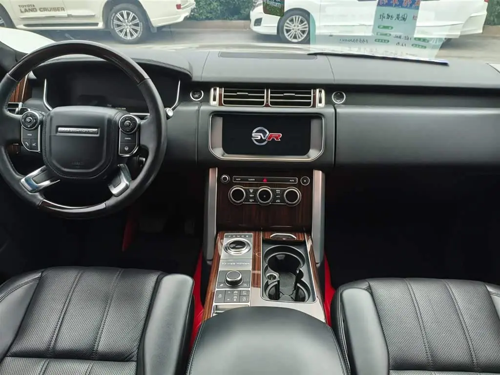 Land Rover Range Rover 2018 — Şəkil 13/15
