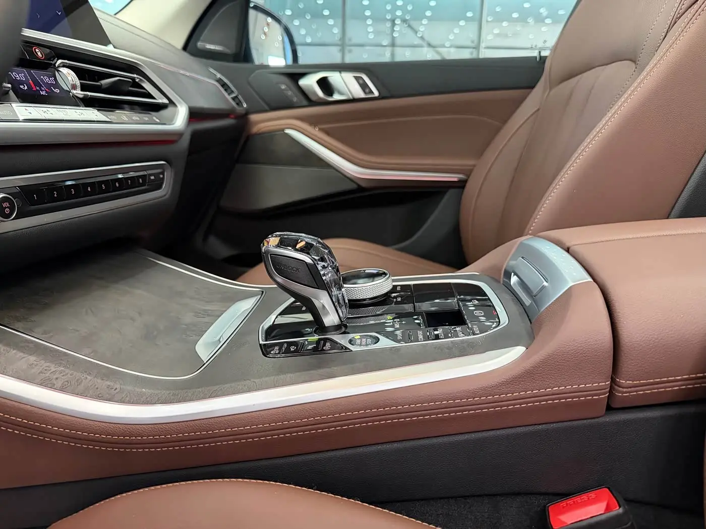 BMW X5 2021 — Photo 17/20