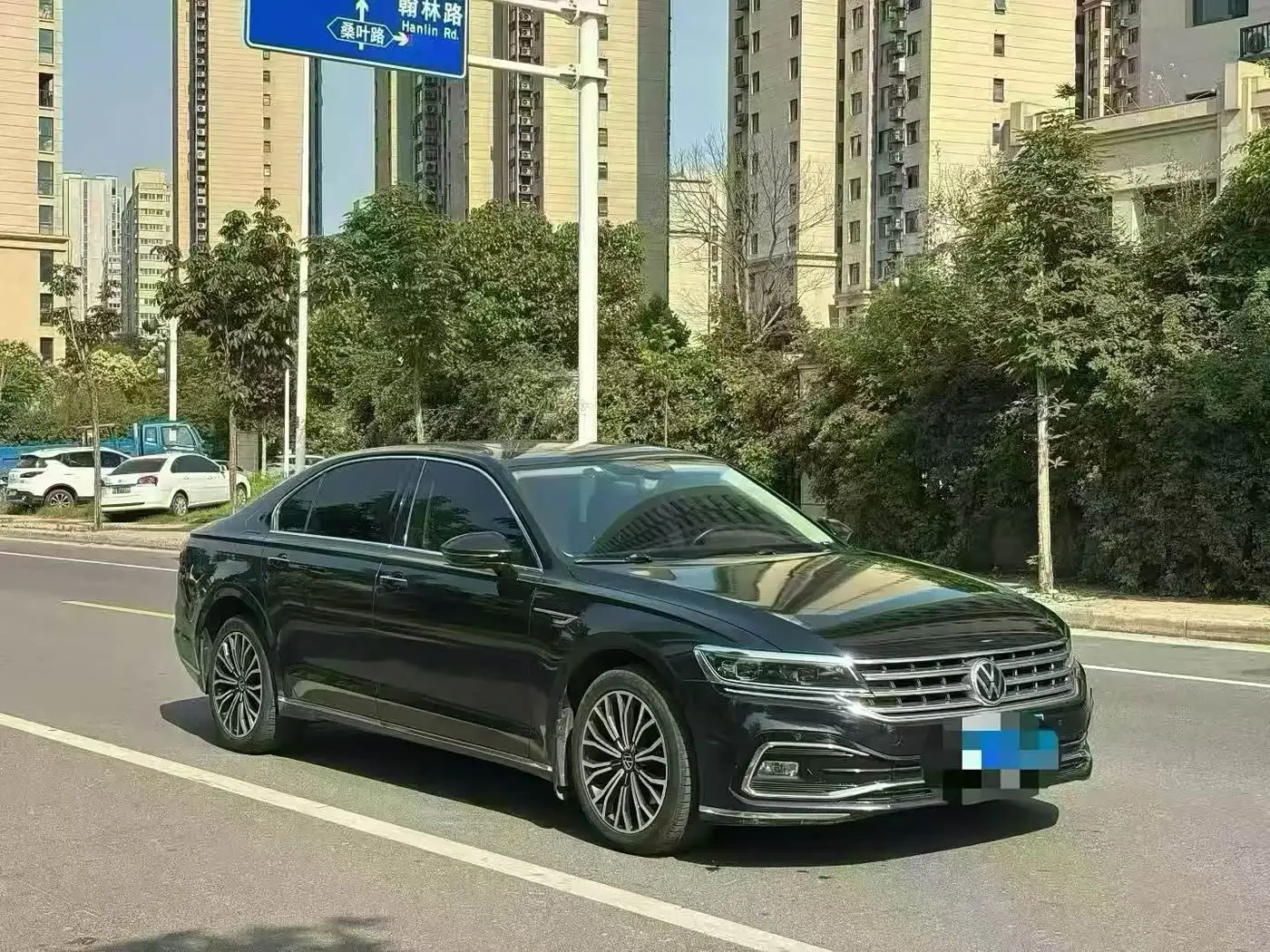 Volkswagen Phideon 2021 — Фото 3/9