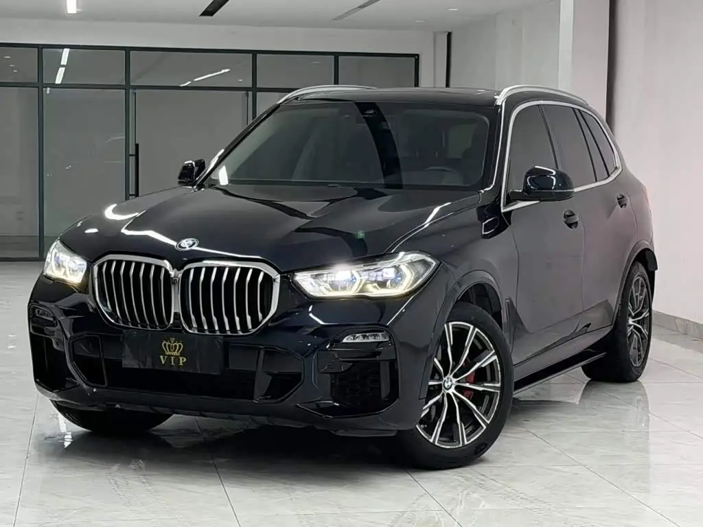 BMW X5 2019 — Фото 3/9