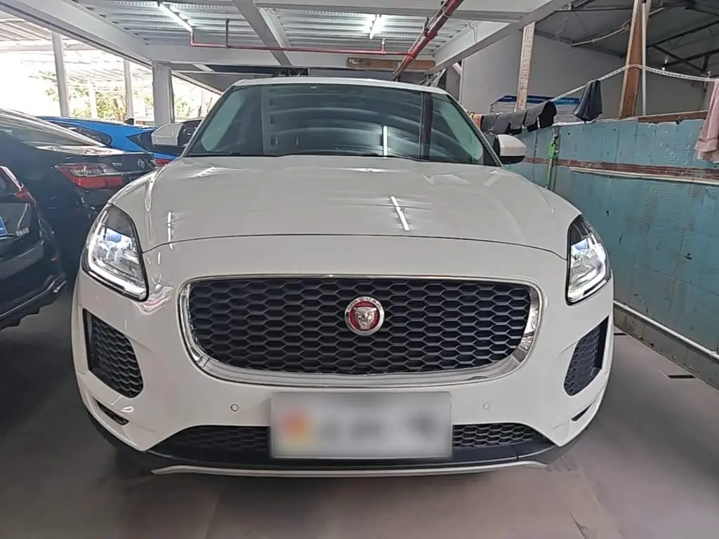 Jaguar E-PACE 2021 — Фото 3/20