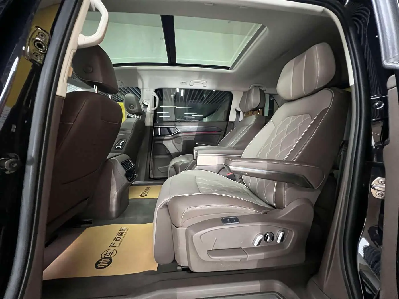 Volkswagen Viloran 2024 — Şəkil 11/11